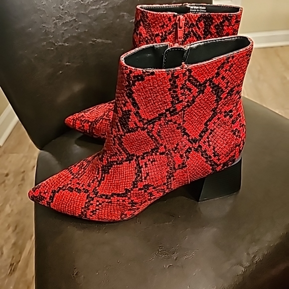 Booties - Picture 3 of 4